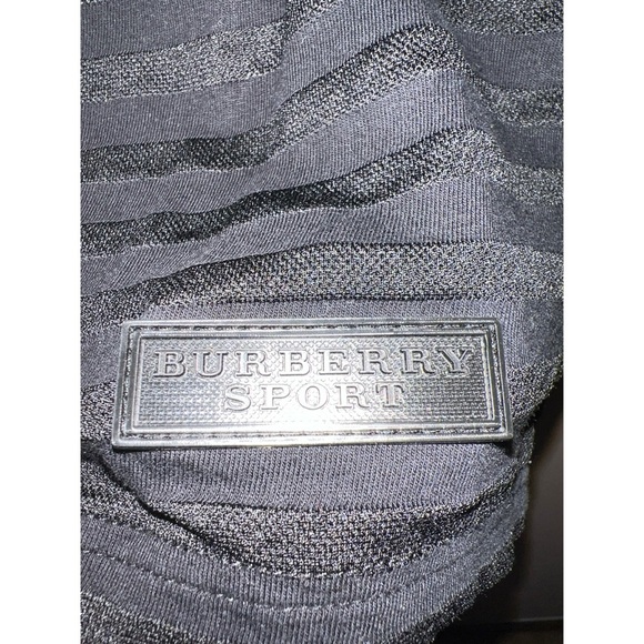 Burberry Black Polo Shirt with Textured Knit Design - Picture 4 of 5